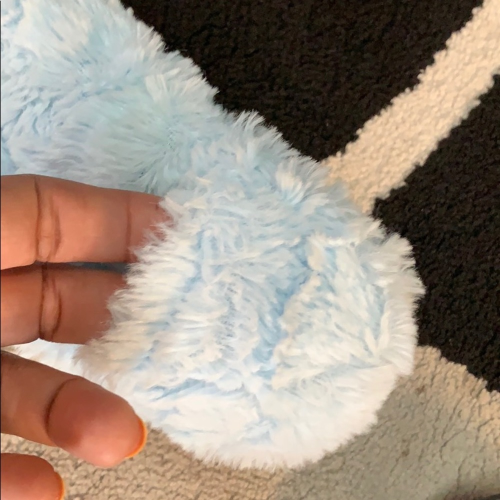 Size 3 mo - Picture 4 of 6